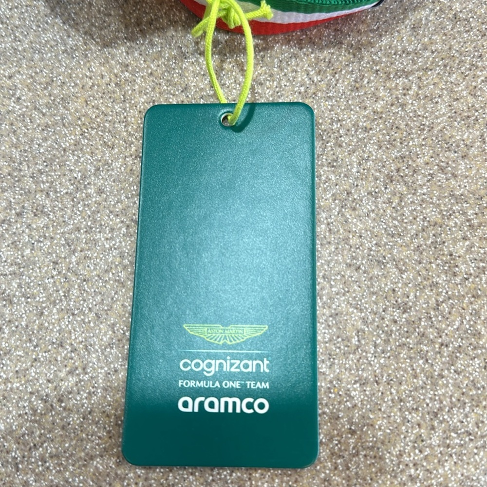ASTON MARTIN CAP - Picture 5 of 9